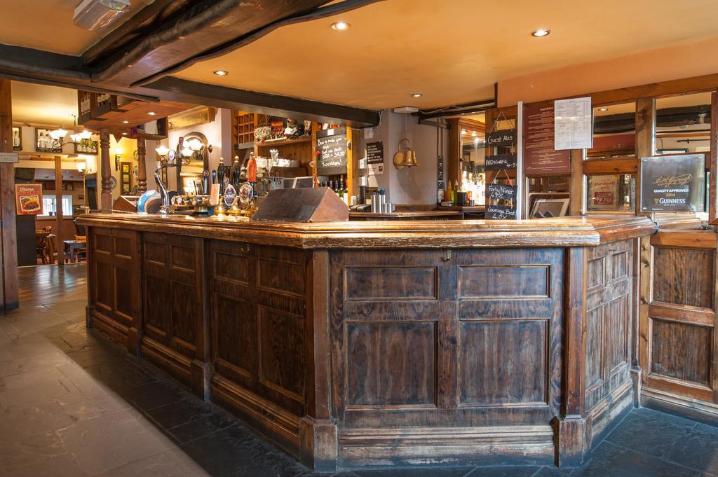 Swan, Thatcham By Marston'S Inns Exterior photo